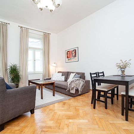Quiet Apartment In The Old Town Praga Exterior foto