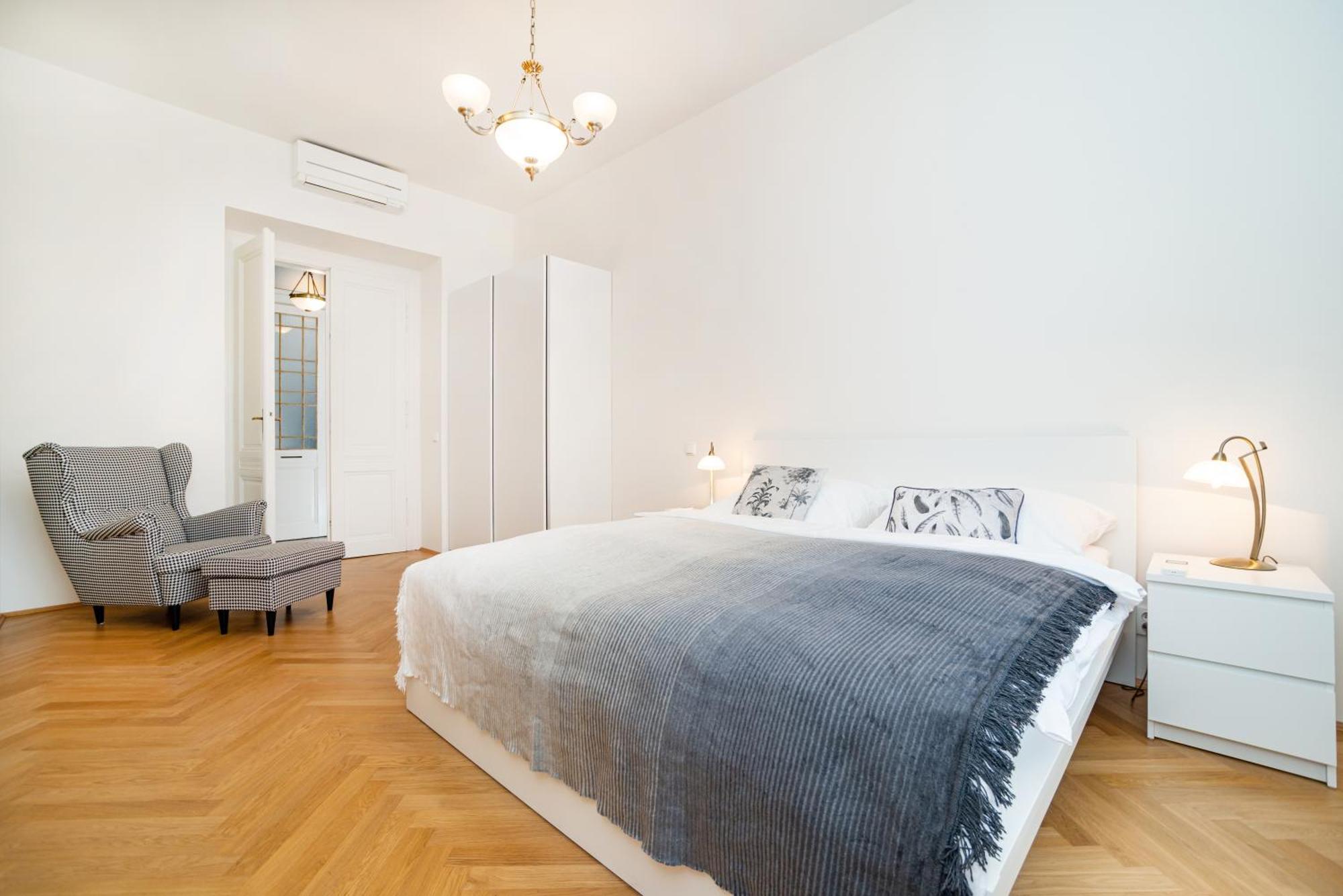 Quiet Apartment In The Old Town Praga Exterior foto
